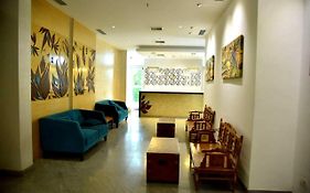 Hotel Sabareesh Park